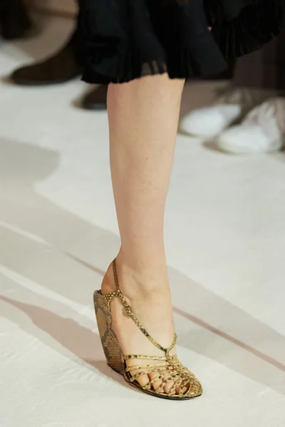 Look 74